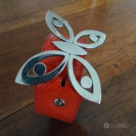 cintura con fibbia a farfalla 