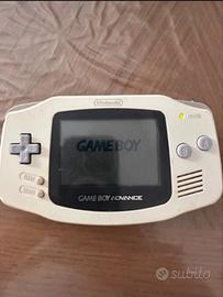 Nintendo Game Boy Advance bianco