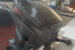 Fuoribordo Johnson 737 40 cv