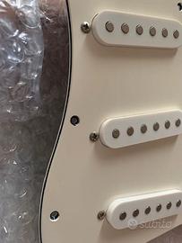 Battipenna Fender Squire Affinity stratocaster