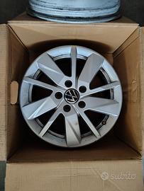 nr. 4 cerchi in lega originali VW