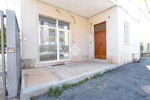 NEGOZIO A ALESSANDRIA