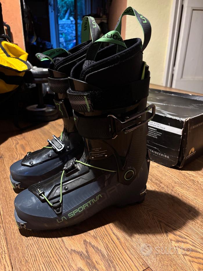 Scarponi sci alpinismo la sportiva Sports e attrezzatura