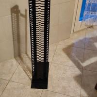 Colonna porta cd-dvd