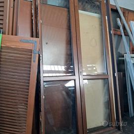   2. porta finestra in PVC