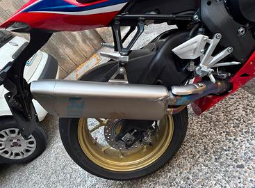 Scarico Akrapovic Honda cbr 1000 Rrr