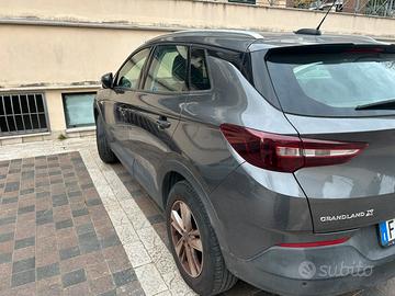 Opel Grandland X 1.2 Turbo