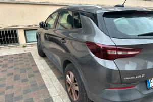 Opel Grandland X 1.2 Turbo