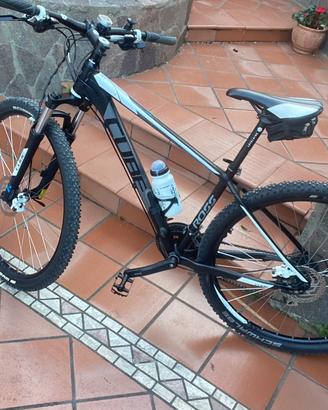 Mtb CUBE 29 nuovissima