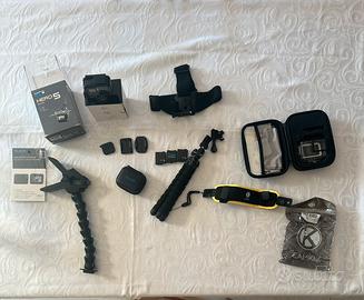Go pro hero 5 con accessori originali e non