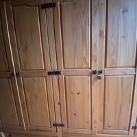 Armadio 4 ante in legno chiaro stile nordico