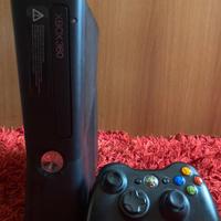 Xbox 360 4GB - Controller - Giochi