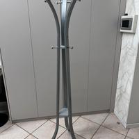 Appendiabiti da terra