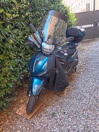 piaggio beverly 300 hpe