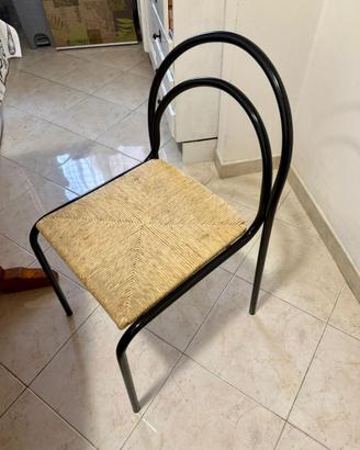 Sedie in ferro con seduta impagliata