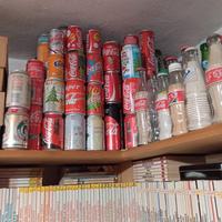 collezione di barattoli, cartoline e accessori coc