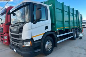 SCANIA P 320 COMPATTATORE EURO 6
