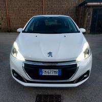 Peugeot 208 allure 1.5 diesel 2018 87 mila km
