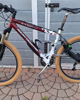Bici MTB ROCKY MOUNTAIN 