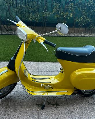 Vespa special 50