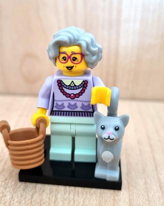 Lego minifigures series 11 Grandma