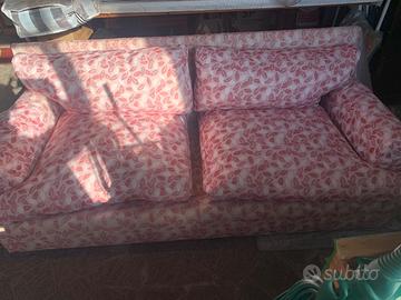 Divano 2/3 posti