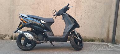 Piaggio nrg mc2 -50 cc a liquido