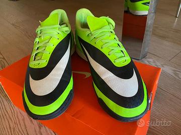 Nike alte da calcetto on sale