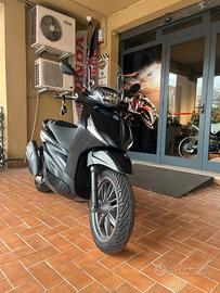 Piaggio Beverly 400 s