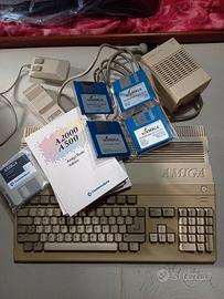 Amiga 500 completo e funzionante