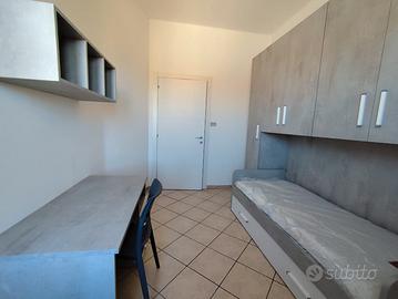 Stanza singola in appartamento condiviso