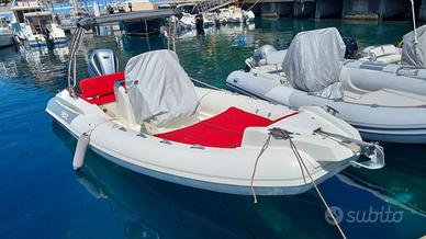 Gommone Thor 6.8 Prua al Vento + Honda BF200XCR