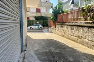 DEPOSITO A CALVIZZANO