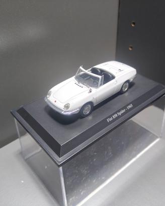Modellino Fiat 850 1/43