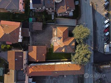 VILLA SINGOLA A CREDARO