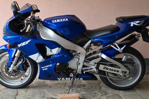YAMAHA R1 1999 FMI