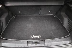 vasca protezione baule originale Jeep Avenger 