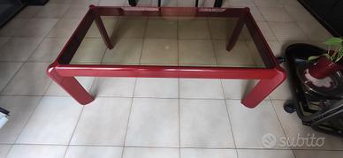 tavolino rosso