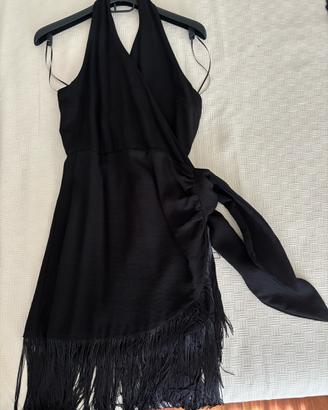 Vestito nero con frangia