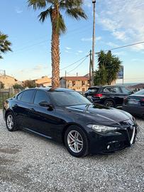 Alfa Romeo Giulia 2.2 Turbodiesel 150 CV Business 