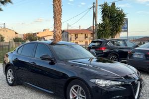 Alfa Romeo Giulia 2.2 Turbodiesel 150 CV Business 