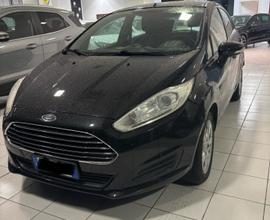 Ford Fiesta 1.5 TDCi 75CV 5 porte Titanium