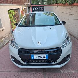 Peugeot 208 BlueHDi 100 S&S 5 porte GT Line