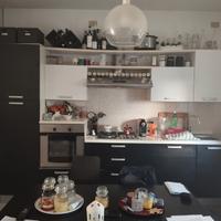 cucina compresa di elettrodomestici 600€