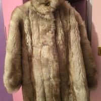 Pelliccia di volpe beige