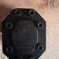 Pompa idraulica per retro escavatore