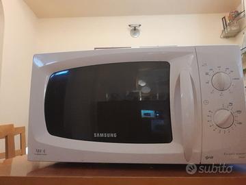 forno microonde SAMSUNG TDS grill. 