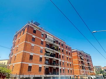 Cagliari via Is Mirrionis Stanza per studentessa