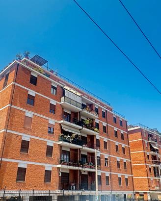 Cagliari via Is Mirrionis Stanza per studentessa