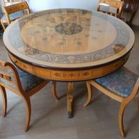 Tavolo da pranzo in legno